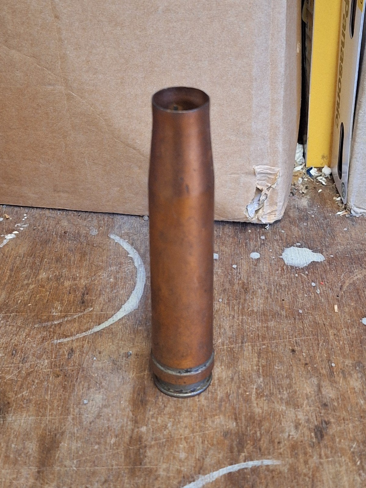 Oude lege metalen Duitse 20mm FLAK huls uit 1944, Ophalen of Verzenden, Landmacht, Duitsland, Hulzen of Bodemvondsten
