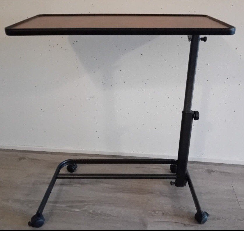 Verstelbare Roltafel/Bedtafel/Leestafel  in hoogte verstelba, Diversen, Verpleegmiddelen, Ophalen, Nieuw