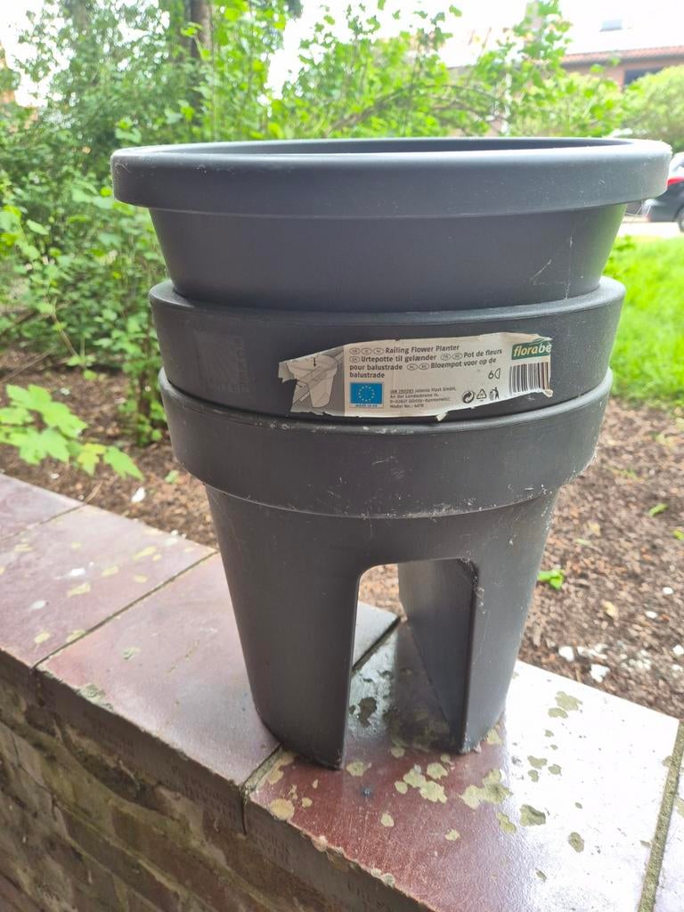 Balkon plantenbakken, Tuin en Terras, Bloembakken en Plantenbakken, Kunststof, Minder dan 30 cm, Balkon, Rond