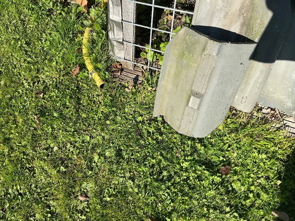 O H Dakpannen, Ophalen, 10 tot 15 m², Steen of Klei, Nieuw