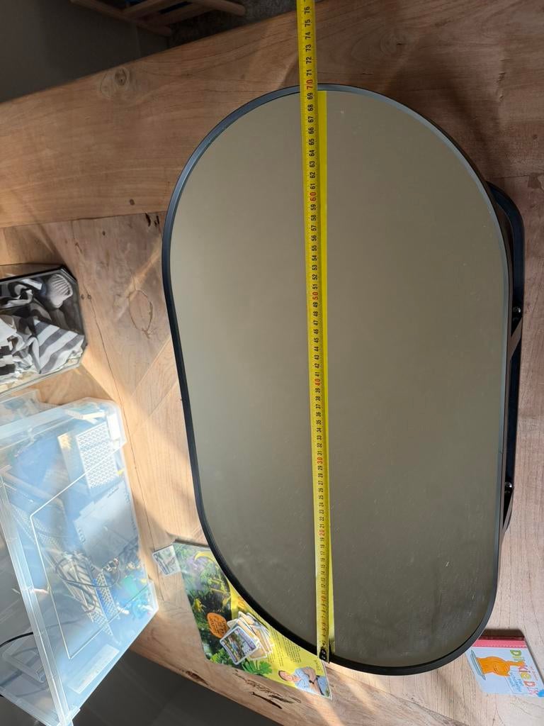 Ikea spiegel zwart, Huis en Inrichting, Woonaccessoires | Spiegels, Ophalen, 100 tot 150 cm, Zo goed als nieuw, Ovaal