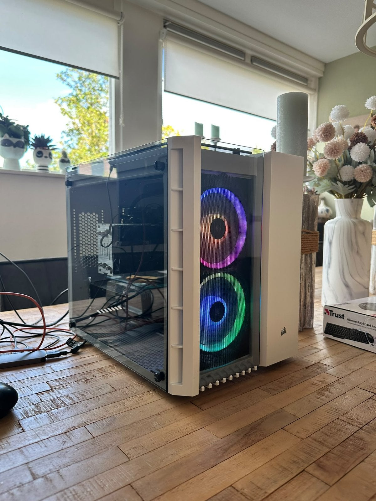 Foto 2 van Gaming PC / Desktop - i5-8400 - GTX 1050 Ti - 16 GB RAM