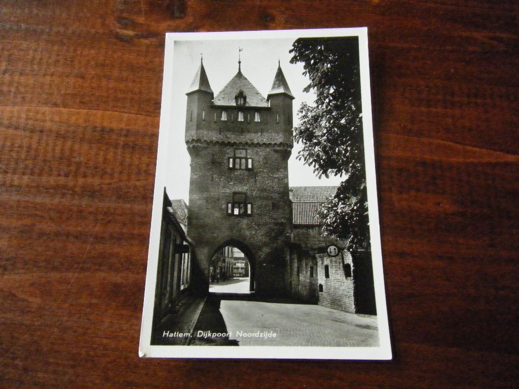 T4 - Hattem - Dijkpoort - Mooi/Oud, Verzamelen, Ophalen of Verzenden, 1940 tot 1960, Gelderland
