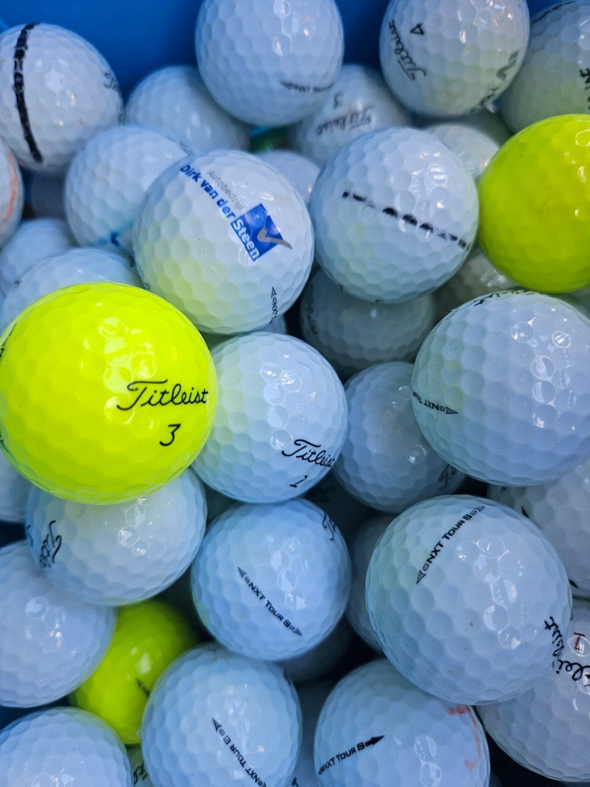 100 AAA Titleist NXT Tour S golfballen €110,00, Ophalen of Verzenden, Zo goed als nieuw, Bal(len), Overige merken