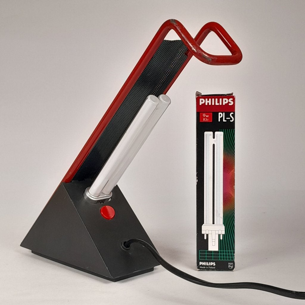 Vintage tafellamp postmodern Memphis design - 1980's, Bureaulamp, Gebruikt, Ophalen of Verzenden, Rood