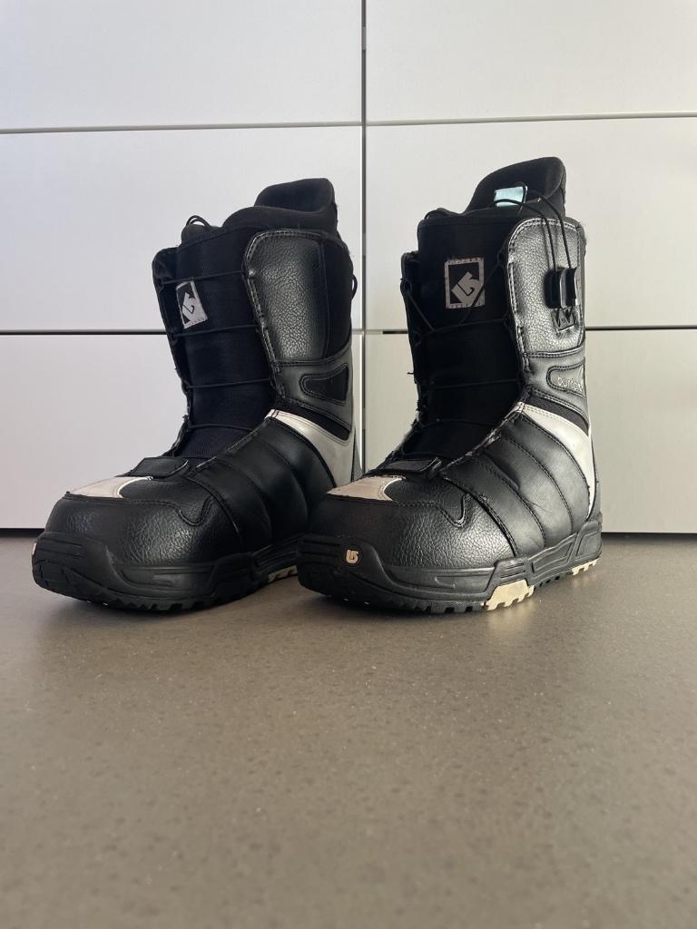 Burton Woman's Mint maat 42/10, Sport en Fitness, Snowboarden, Ophalen, Gebruikt, Schoenen