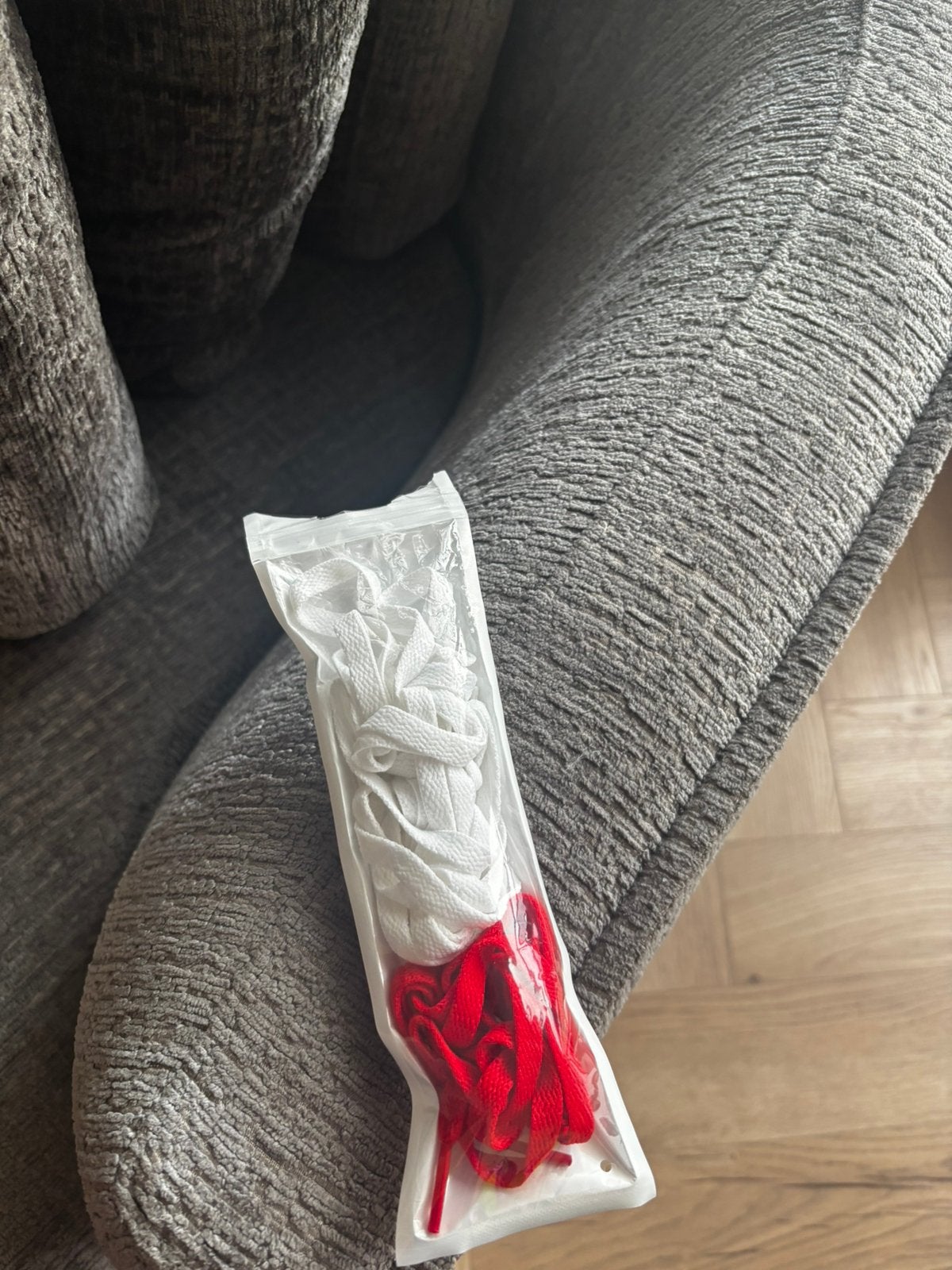 Sneaker veters, Ophalen, Zo goed als nieuw
