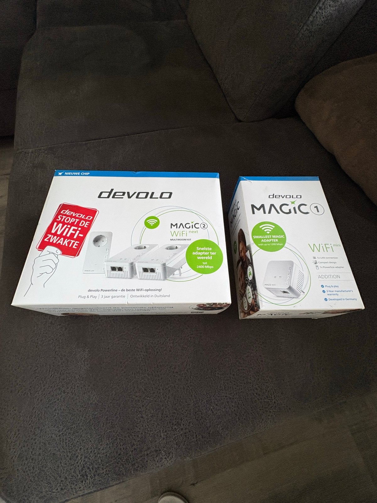 Devolo Magic 2 WiFi next & Magic 1 WiFi Powerline Adapters, Ophalen of Verzenden, Zo goed als nieuw