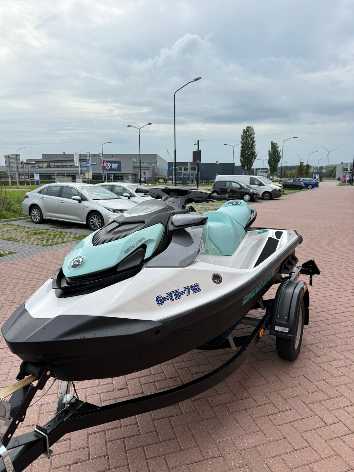 Seadoo GTI 130 2025 4,8 vaaruren met trailer, Ophalen, Zo goed als nieuw, Benzine, 120 tot 200 pk