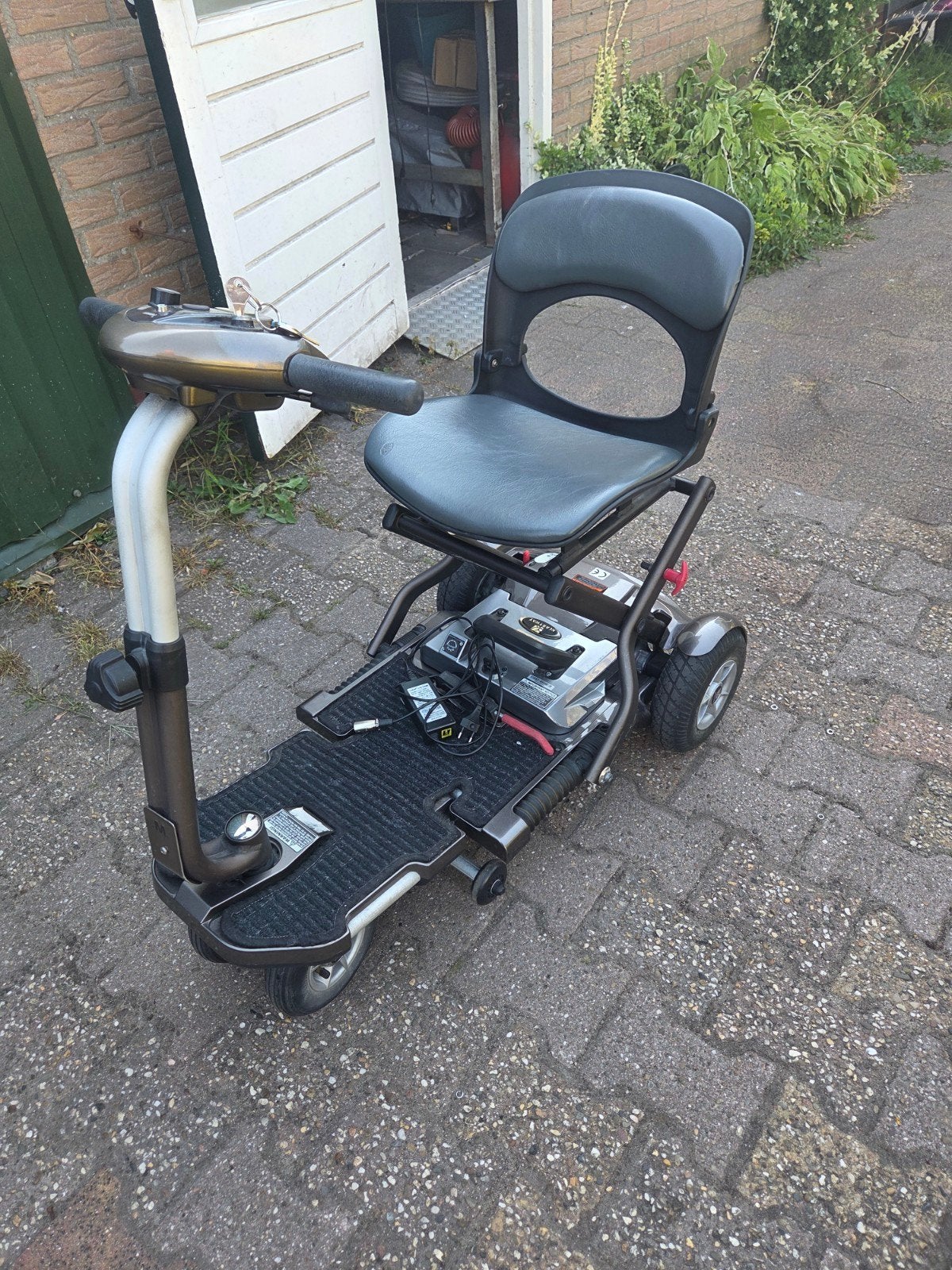 Opvouwbare scootmobiel Mango bobby, Diversen, 10 km/u of minder, Gebruikt, 16 t/m 25 km, Ophalen of Verzenden