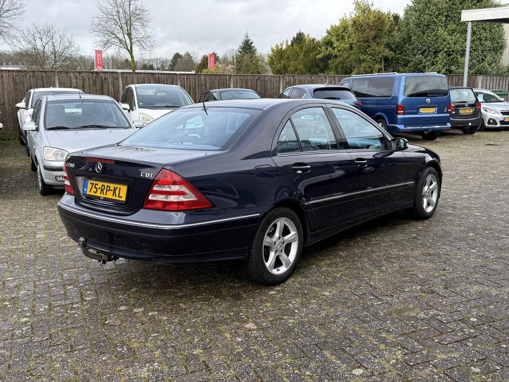 Mercedes-Benz C-klasse 200 CDI Avantgarde | HANDEL/EXPORT PR, Auto's, Automaat, Gebruikt, 4 cilinders, 122 pk