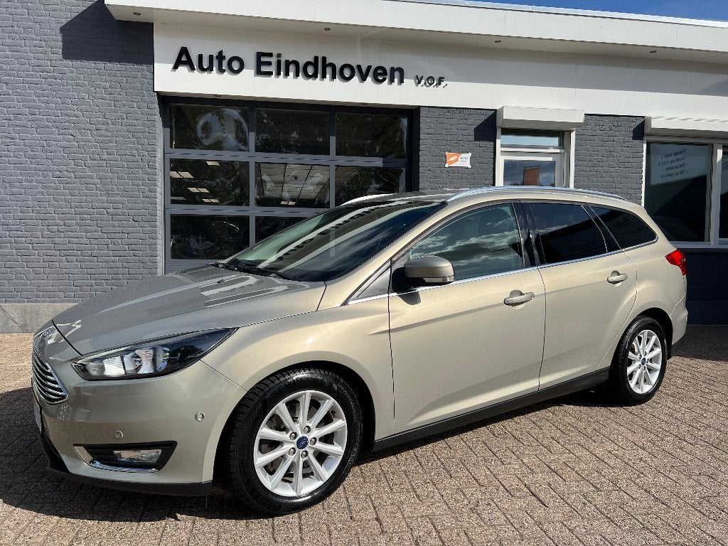 Ford Focus 1.5,Automaat,Station,Nav,Clima, €9995,-, Auto's, Stof, 1498 cc, 690 kg, Dealer onderhouden