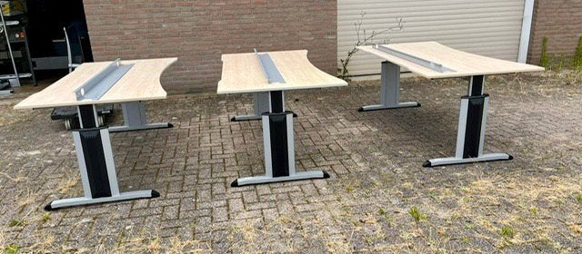 Verstelbare Drentea bureaus / per stuk - complete set 3 of 6, Ophalen, Drentea