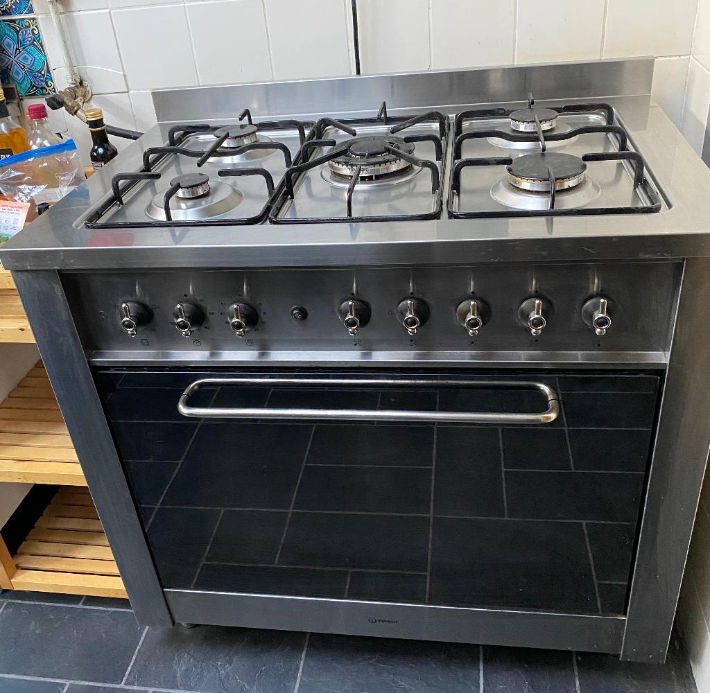 5-pits gasfornuis 90 cm breed, Ophalen, Gebruikt, 60 cm of meer, Grill