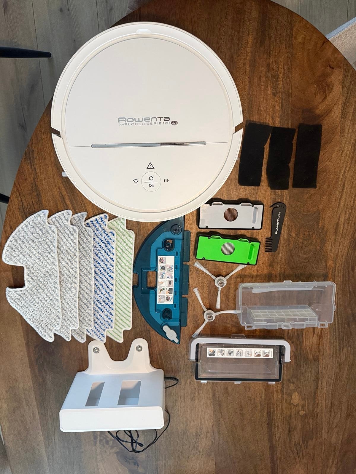 Robotstofzuiger met dwijlfunctie Rowenta, 1 speler, Ophalen of Verzenden, Zo goed als nieuw, Vanaf 7 jaar