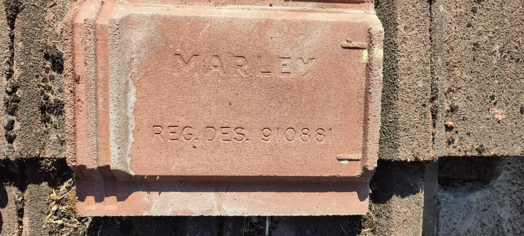 Wij zoeken betonpannen dakpannen Marley, Doe-het-zelf en Verbouw, Dakpannen en Dakbedekking, Gebruikt, Ophalen of Verzenden, Minder dan 5 m²