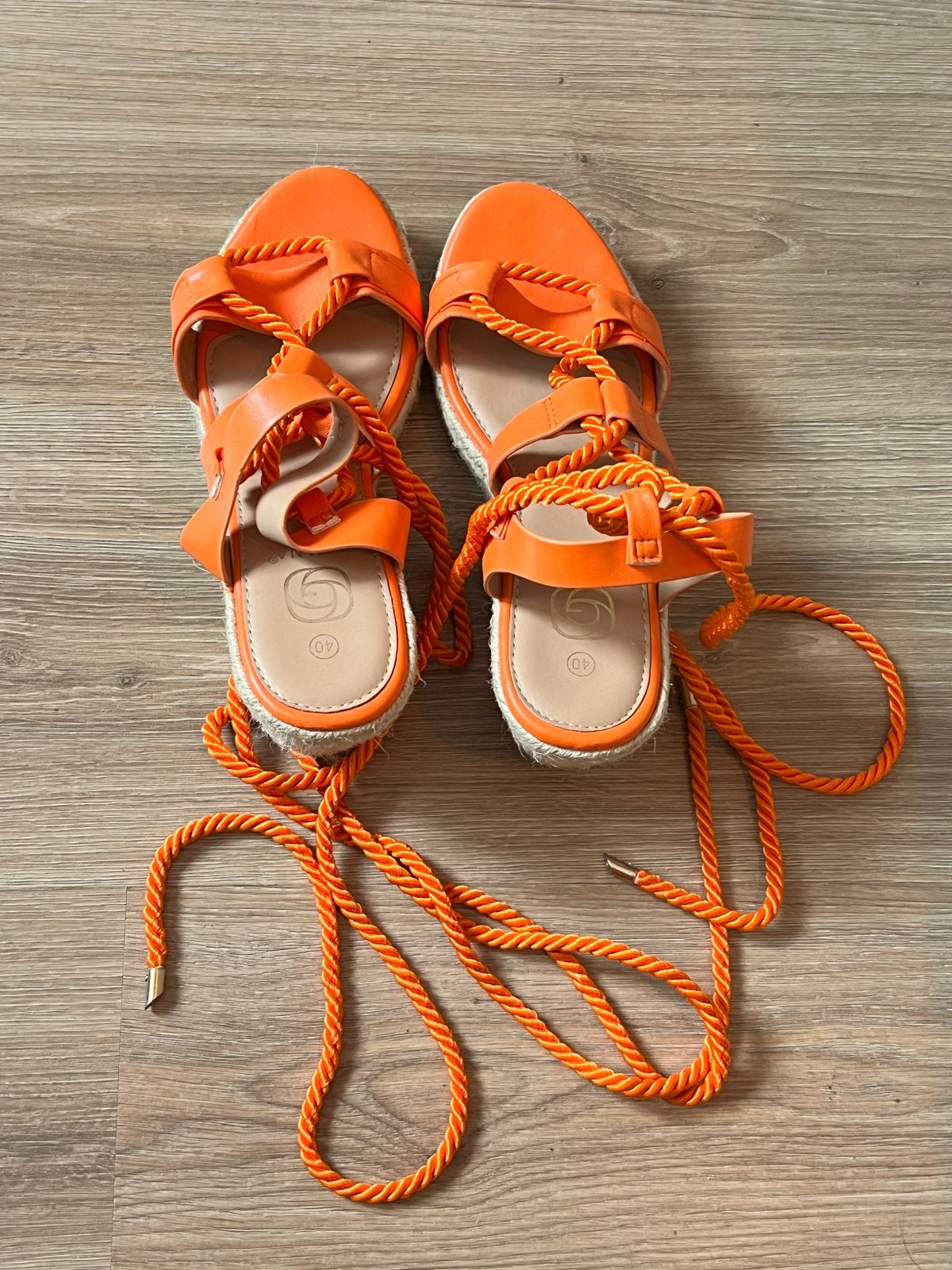 Oranje Espadrille Sandalen met Touwdetails - Maat 40, Ophalen of Verzenden, Zo goed als nieuw, Oranje, Sandalen of Muiltjes