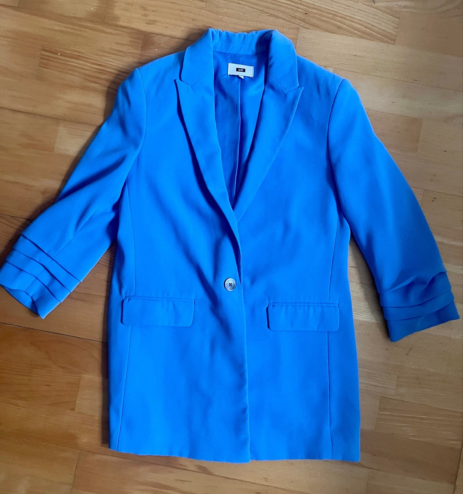 Stijlvol blauw jasje van WE, maat XS, Blauw, Ophalen of Verzenden, Zo goed als nieuw, Jasje