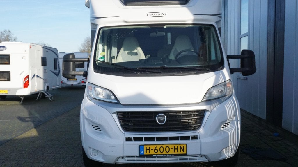 Carado T 337 -enkele bedden-automaat, Caravans en Kamperen, Automaat, Standaard zit, Ringverwarming, Fiat