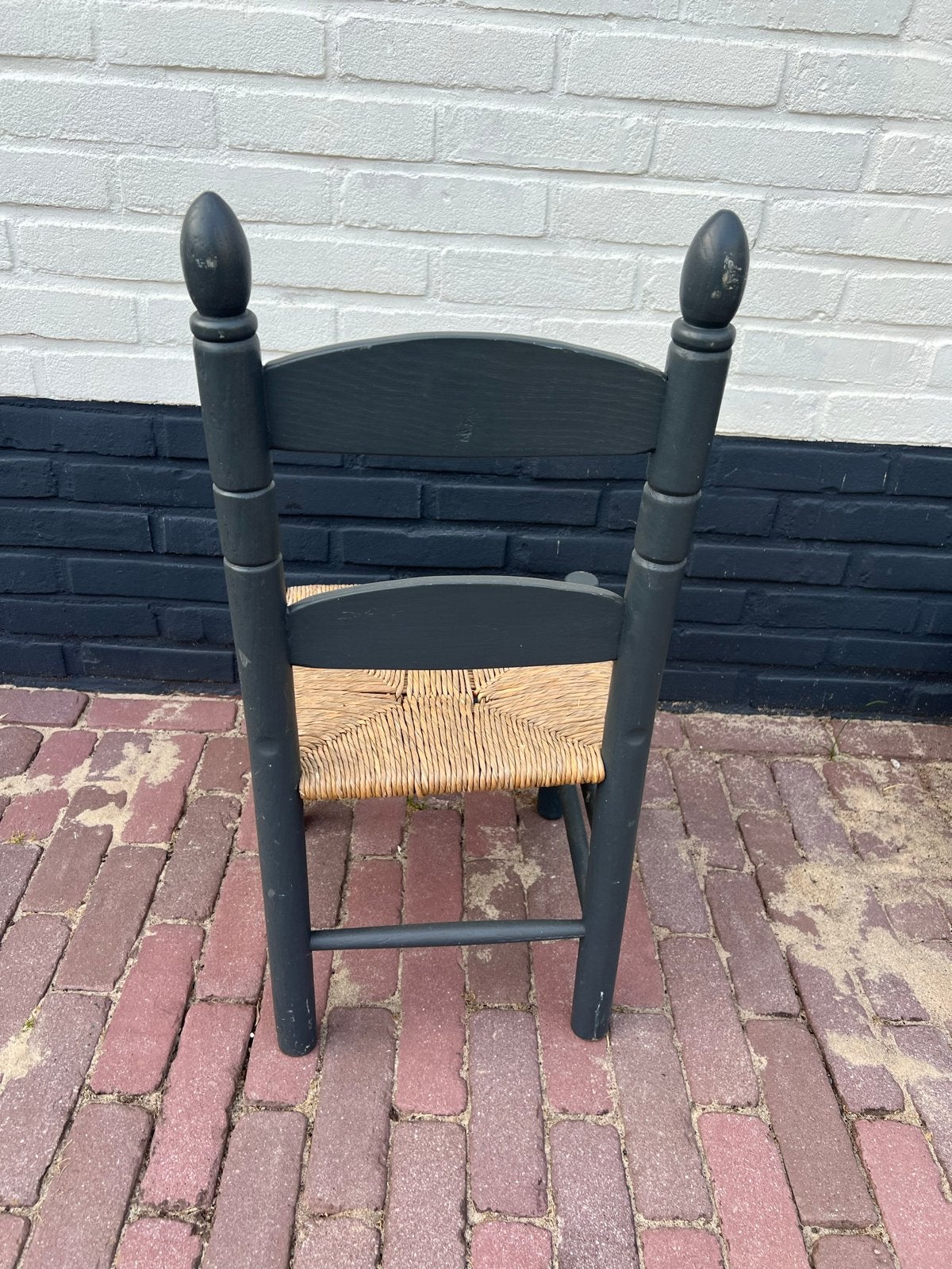 Brocante houten kinderstoel met rieten zitting, Kinderen en Baby's, Kinderstoelen, Ophalen of Verzenden, Gebruikt, Overige typen