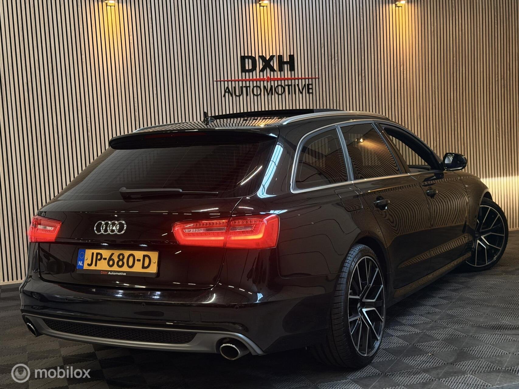 Audi A6 Avant 3.0 TDI BiT 313pk quattro S-Line PANO MEMORY, Auto's, Automaat, Euro 5, Gebruikt, Zwart