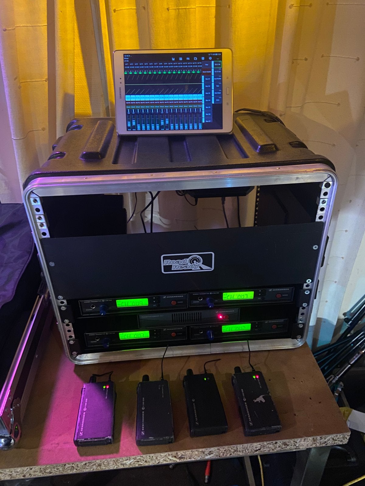 4x Sennheiser W300 IEM In-Ear Systeem in Flightcase, Ophalen, Gebruikt, Minder dan 5 kanalen