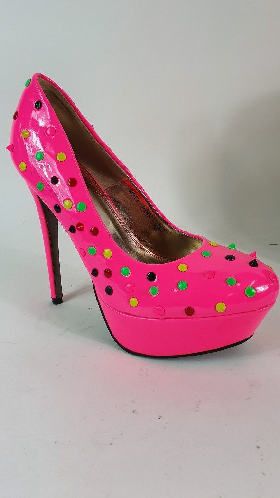 Sergio Todzi pumps, stiletto met spikes, roze. Maat 40. 8A4, Tweedehands verkoop, Tweedehands verkoop, Ophalen of Verzenden, Roze