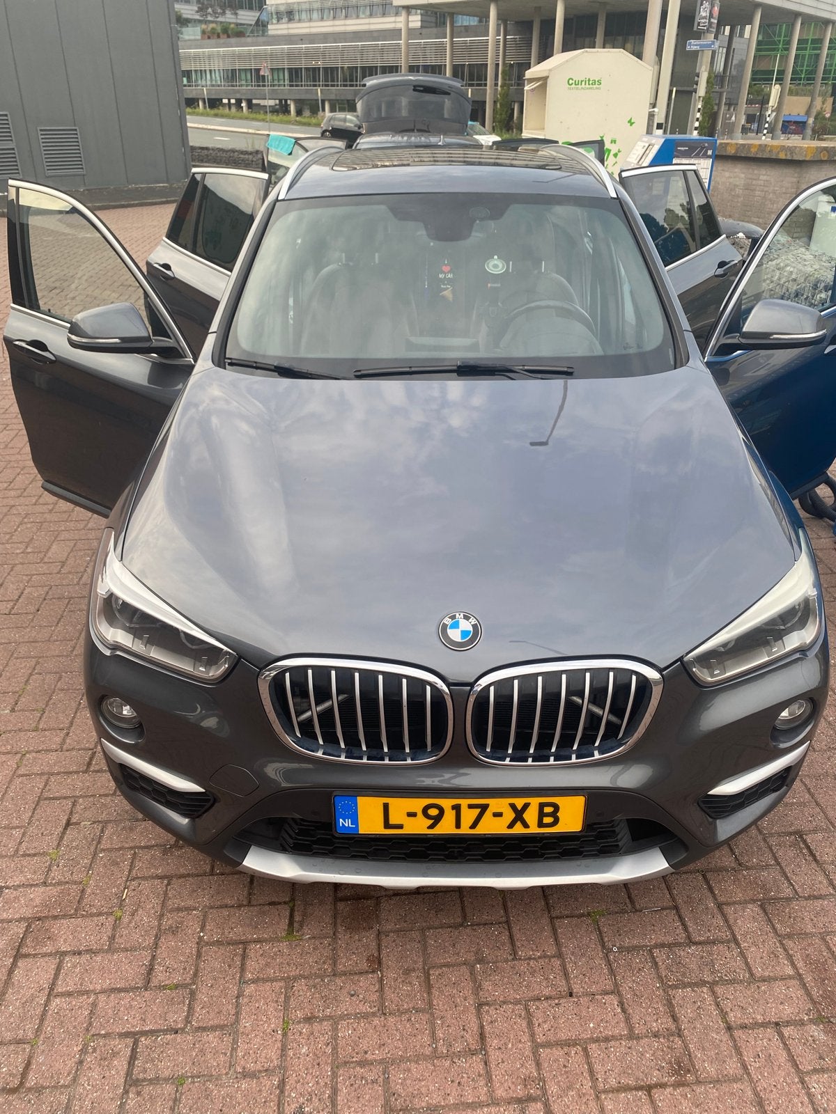BMW X1 xDrive28i 231PK | Automaat,Panodak, Leder | Topstaat, Auto's, BMW, 1998 cc, 1440 kg, 4 cilinders, 2000 kg