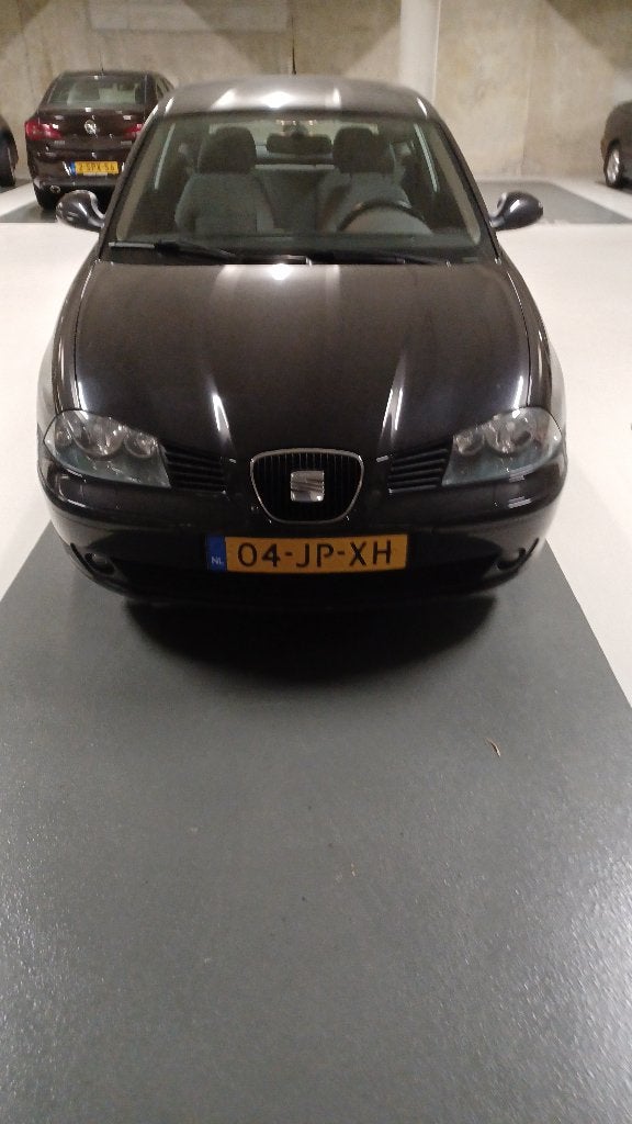 Seat Ibiza 1.2 47KW 2002 Zwart, Voorwielaandrijving, Stof, 1198 cc, Origineel Nederlands