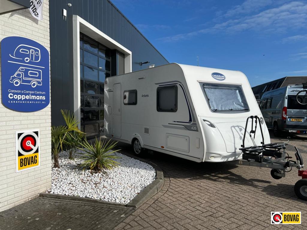 Caravelair Antares 426 Stapelbed mover airco voortent, Caravans en Kamperen, Caravans, Dwarsbed, Bedrijf, 750 - 1000 kg, 4 tot 5 meter
