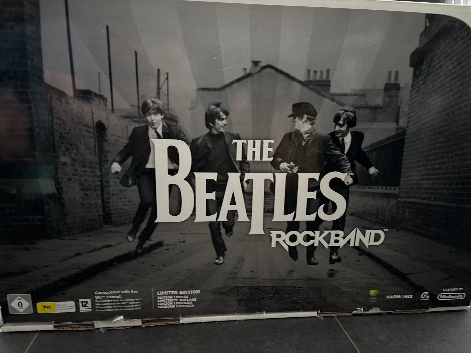 The Beatles Rock Band Limited Edition voor Nintendo Wii, Ophalen, Muziek, Nieuw, Eén computer