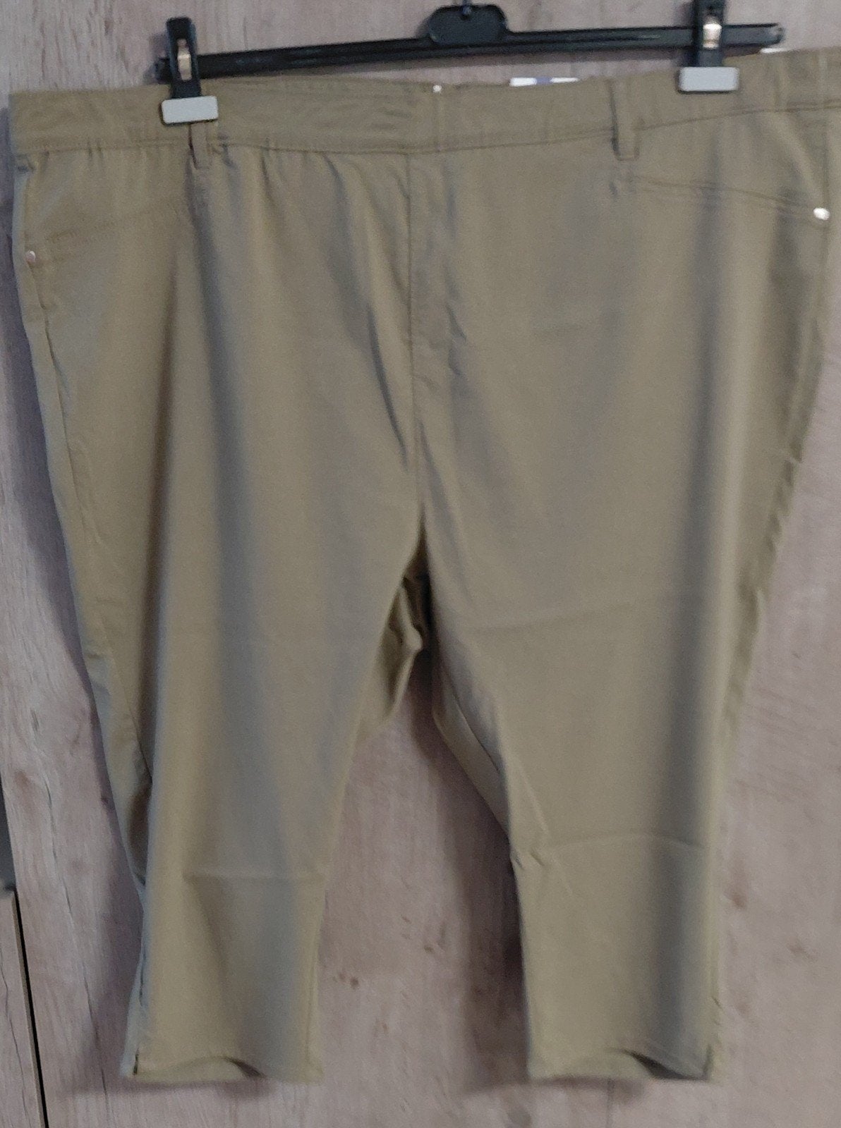 Janina driekwart broek, groen maat 56, nieuw, Beige, Maat 46/48 (XL) of groter, Ophalen of Verzenden, Driekwart