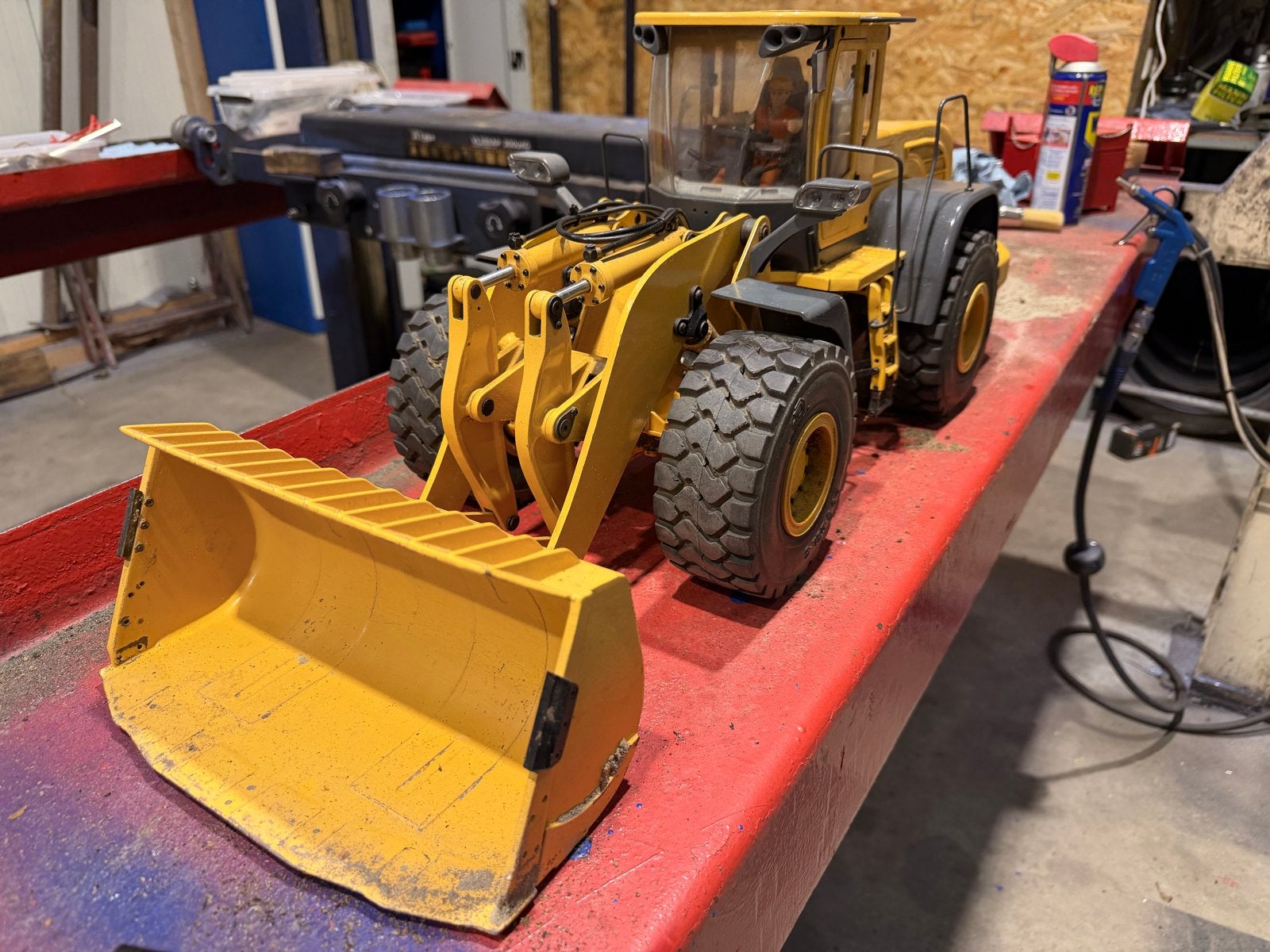 Mooie stalen hydraulische shovel met 4x4  1/14, Gebruikt, Ophalen of Verzenden, Tamiya, Groter dan 1:32