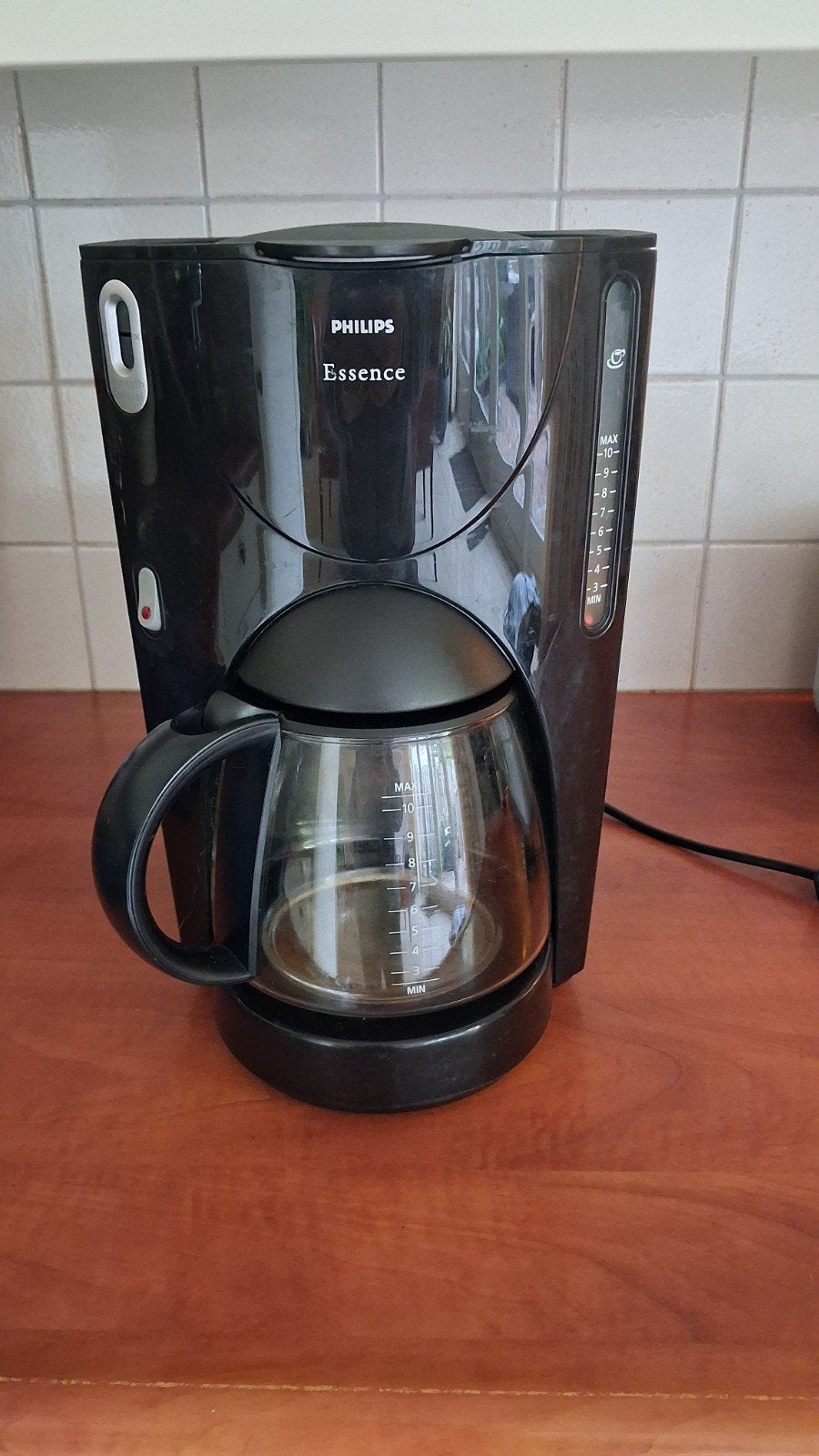 Philips Essence Koffiezetapparaat - Zwart, Witgoed en Apparatuur, Gebruikt, 10 kopjes of meer, Koffiemachine, Gemalen koffie