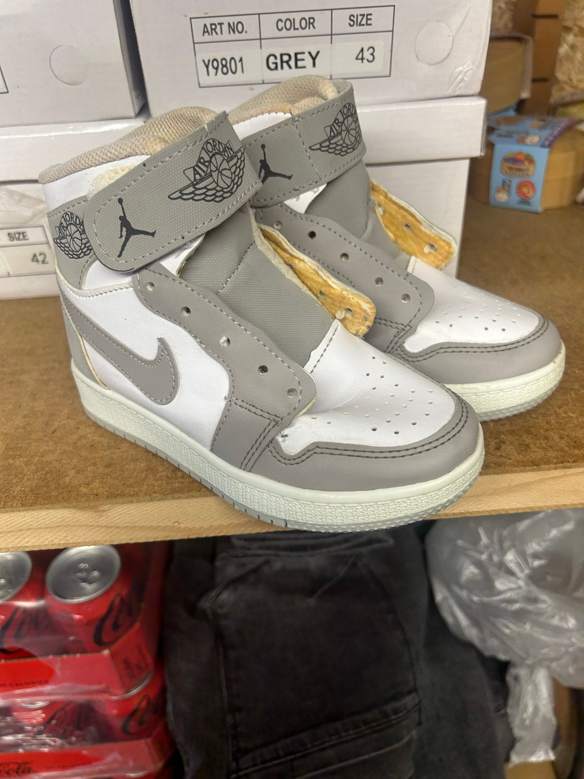 Kids Nike Air Jordan sneakers - diverse maten, Ophalen of Verzenden, Nieuw, Jongen of Meisje, Sportschoenen