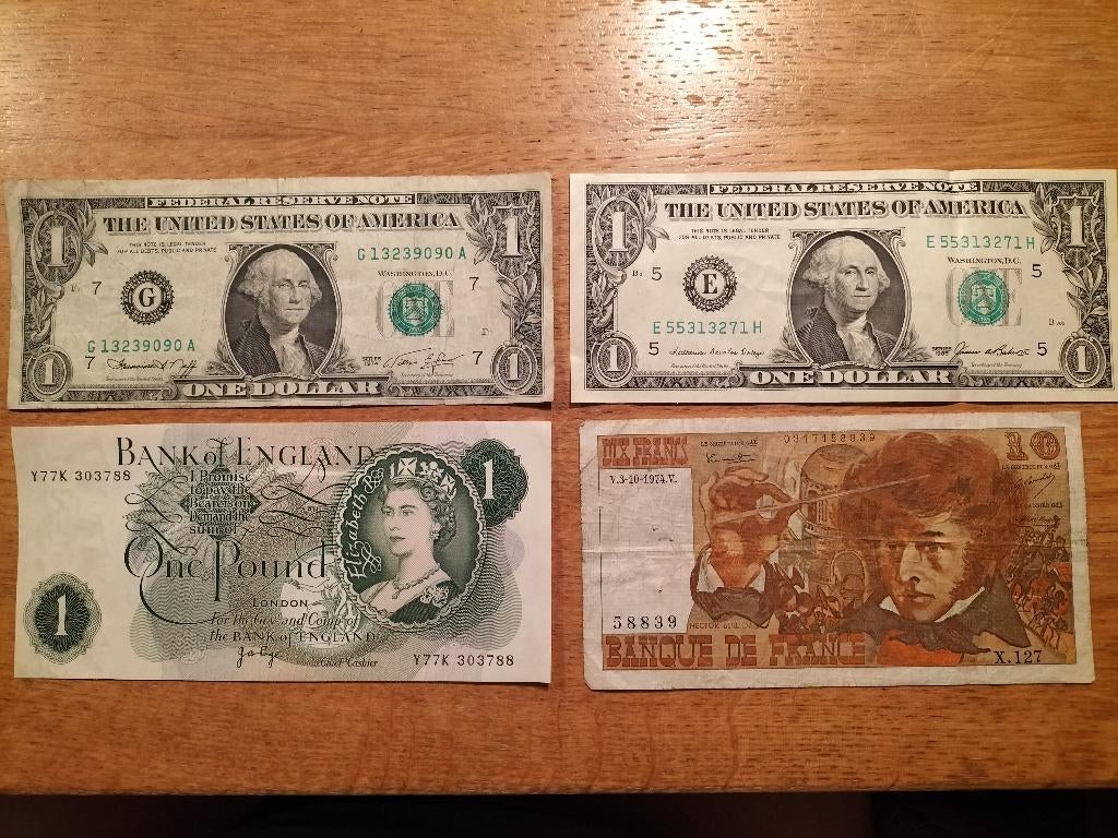 Papiergeld...Dollar, Pond, Franc., Ophalen of Verzenden