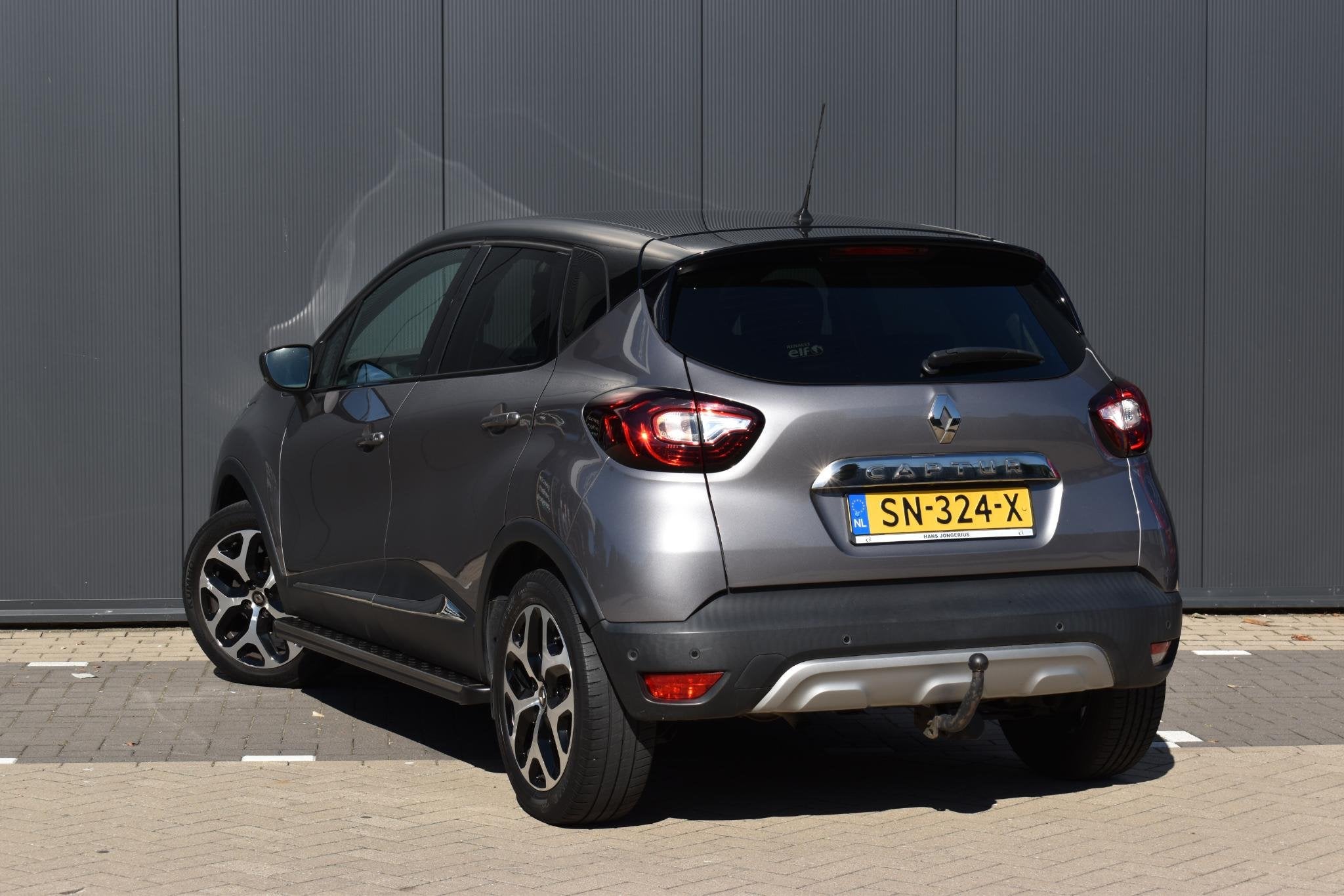 Foto 7 van Renault Captur TCe Intens | DEALER ONDERH. | TREKHAAK | CAME