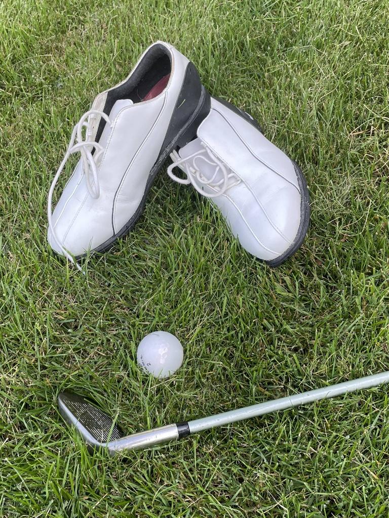NIKE Golfschoenen maat 36, Ophalen of Verzenden, Zo goed als nieuw, Schoenen, Overige merken