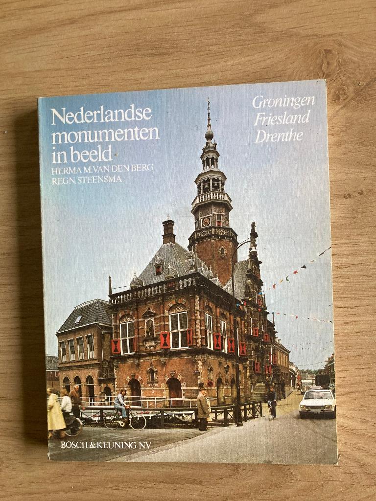 Boek Herma M.  van den Berg, Ophalen of Verzenden, Gelezen