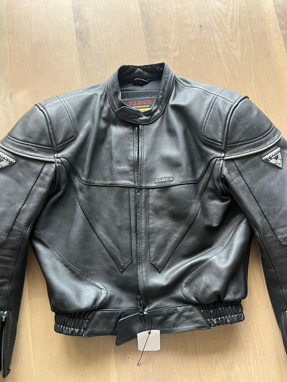 “Damen” motorjack / motorjas. Leer maat 52 = L, Ophalen of Verzenden, Tweedehands, Dames, Jas | leer