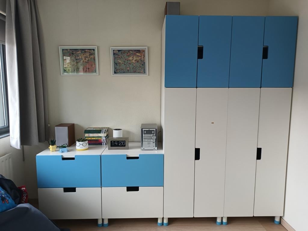 Ikea kinderkledingkast+bijbehorend ladenkastje(Stuva-serie), Kinderen en Baby's, Kinderkamer | Commodes en Kasten, Ophalen, Gebruikt