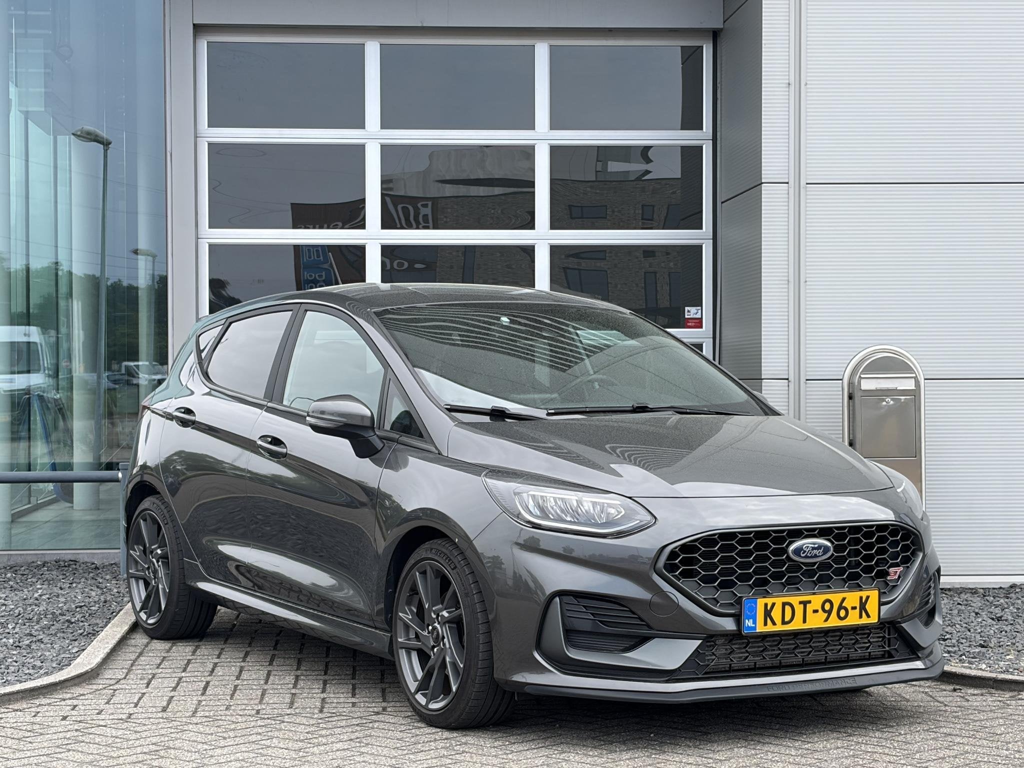 Ford Fiesta 1.5 EcoBoost 200pk ST-X Schaal Stoelen | Volledi, Voorwielaandrijving, Gebruikt, Euro 6, Bedrijf