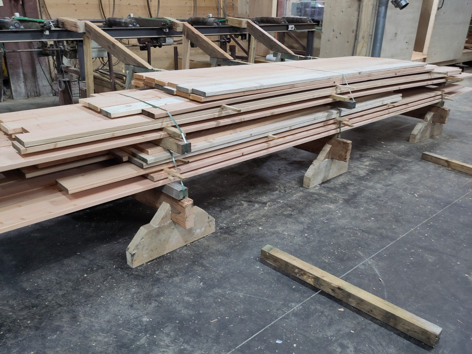 Nieuwe Douglas Planken 28*140 en 28*175- Diverse Lengtes, Doe-het-zelf en Verbouw, Ophalen, 25 tot 50 mm, Nieuw, Plank