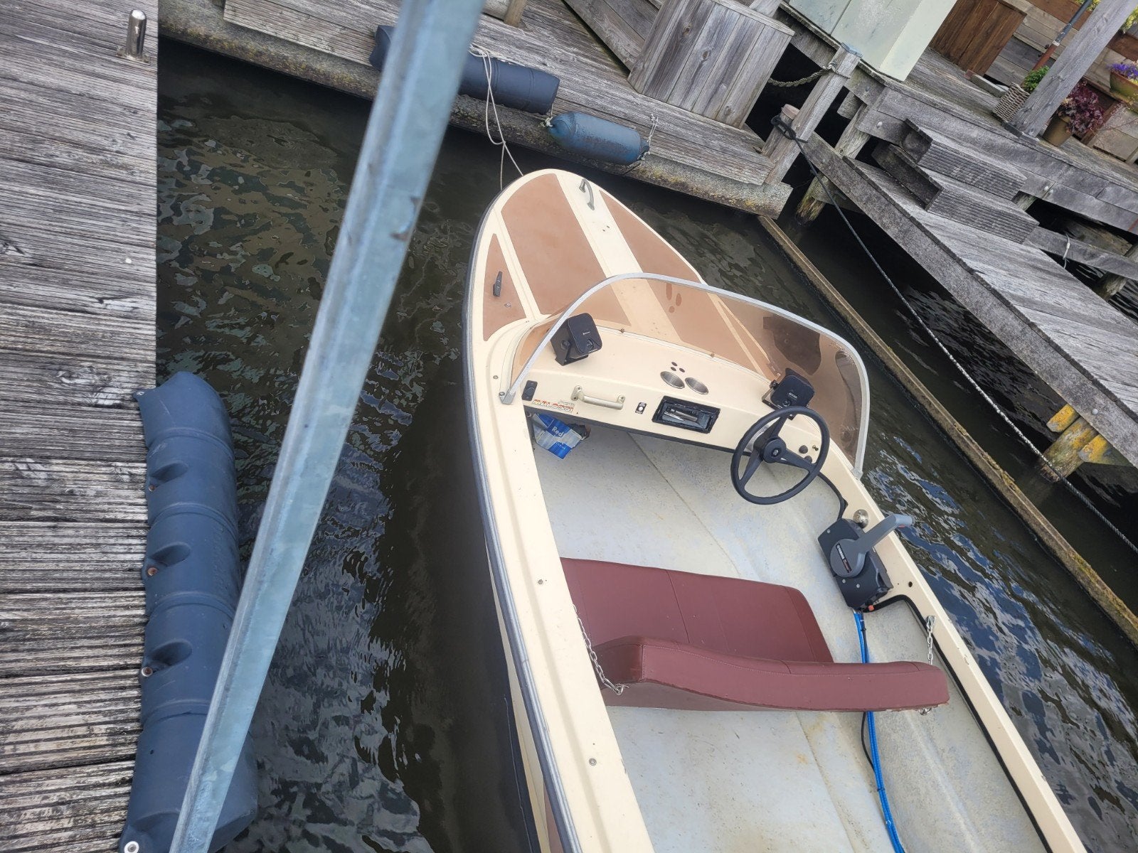 Retro Placom speedbootje met 8pk yamaha 4takt 
2 cilinder 
B, Watersport en Boten, Ophalen, Gebruikt, Overige typen