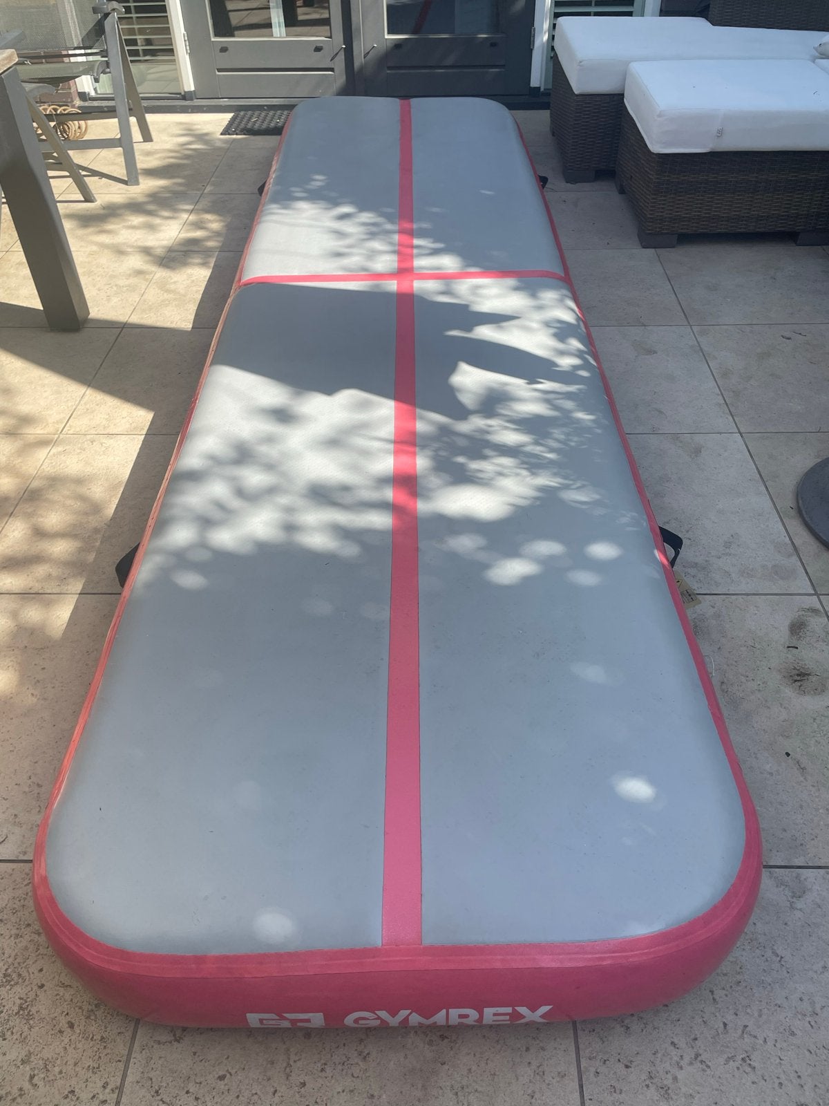 Gymrex Airtrack roze 20 cm hoog(met pomp), Ophalen, Gebruikt, Materiaal, Groter dan maat 42