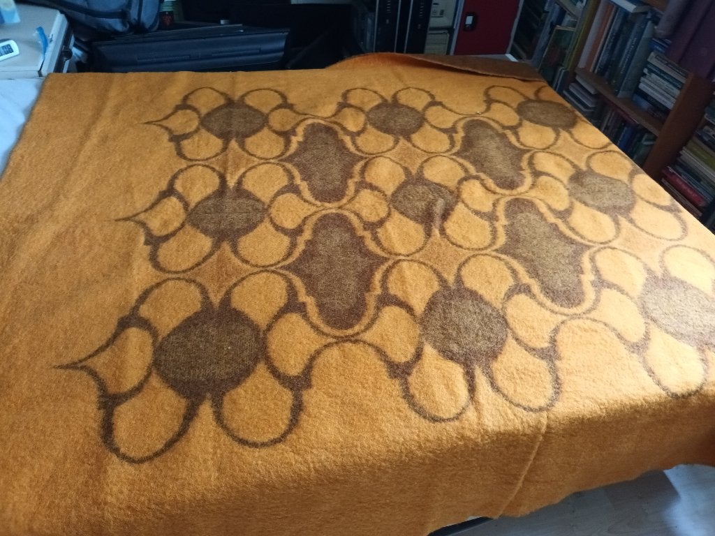 Koops zeer grote bruin oranje wollen deken Bloemen 220-190cm, Bruin, Tweepersoons, Ophalen of Verzenden, Overige merken