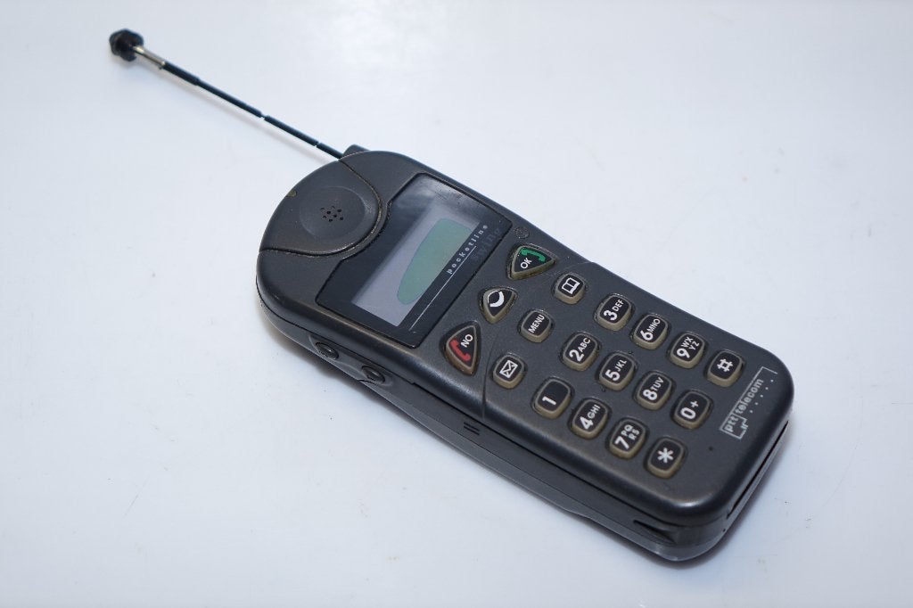 vintage mobiele telefoon ptt telecom pocketline jaren 80, Telecommunicatie, Verzenden, Gebruikt, Geen camera, Zwart