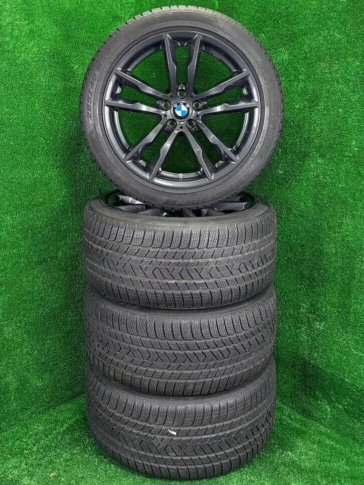 Originele 20 inch BMW 611M velgen winterbanden X5 X6 X5M f15, Gebruikt, 285 mm, Banden en Velgen, Germany