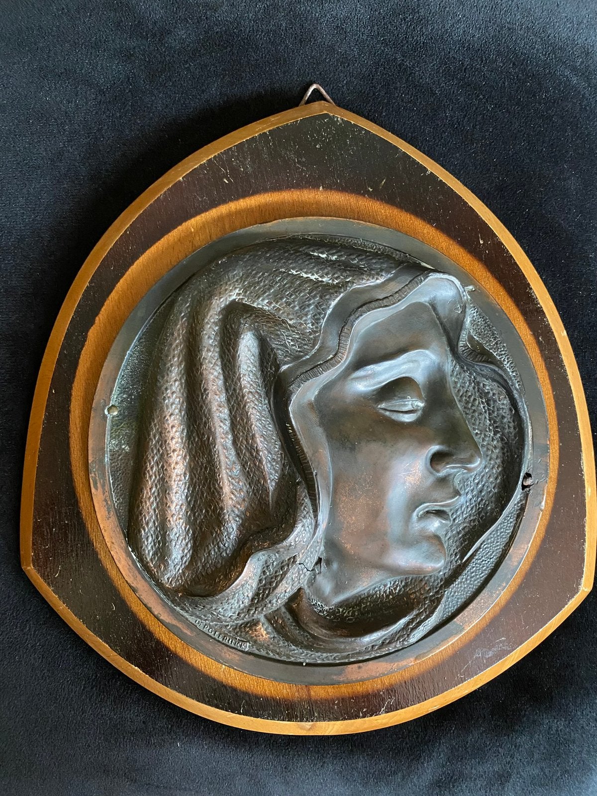 Art deco plaquette Maria / Madonna roodkoper op hout 25 cm, Ophalen of Verzenden
