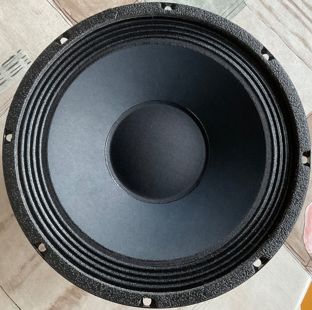 Eminence Bass Speaker Legend 10 inch BP102 8 Ohm 400w., Ophalen of Verzenden, Nieuw, Basgitaar, 100 watt of meer